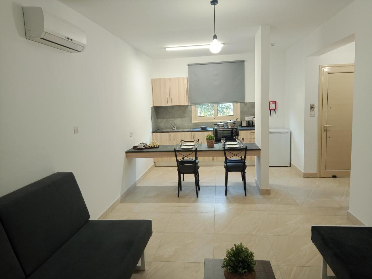 Pagona Holiday Apartments Paphos Exterior photo