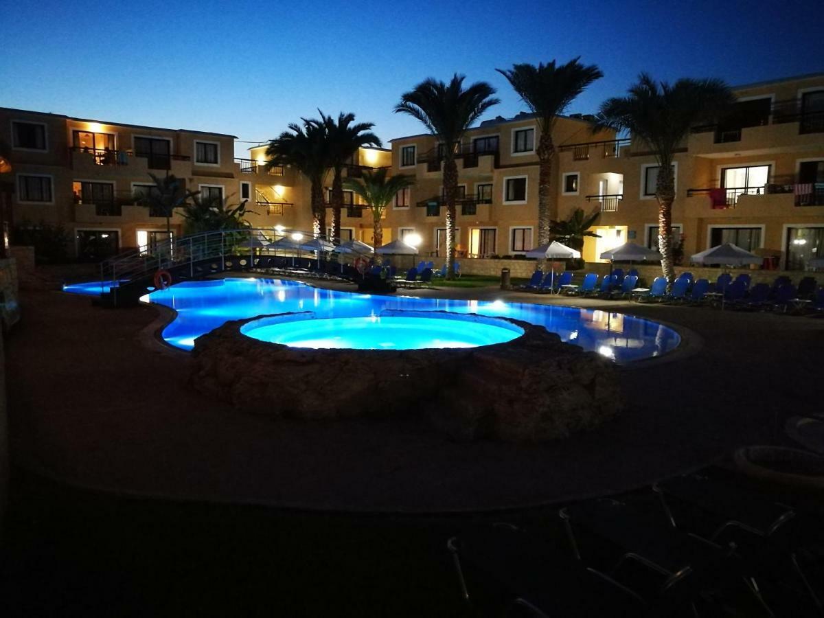 Pagona Holiday Apartments Paphos Exterior photo