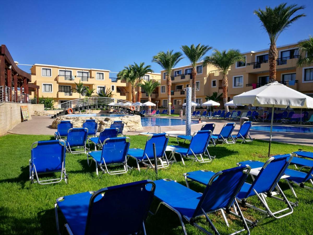 Pagona Holiday Apartments Paphos Exterior photo