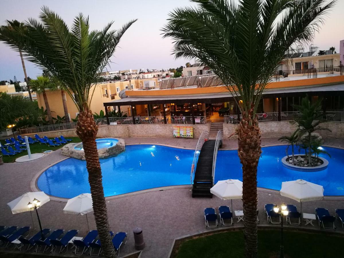 Pagona Holiday Apartments Paphos Exterior photo