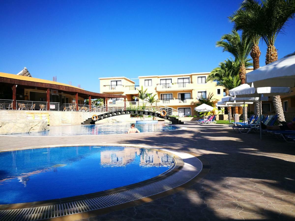 Pagona Holiday Apartments Paphos Exterior photo