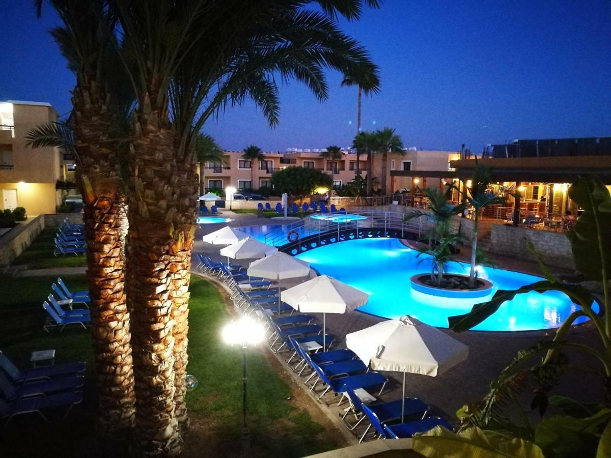 Pagona Holiday Apartments Paphos Exterior photo